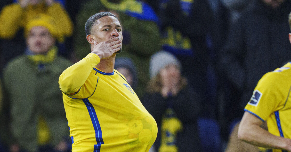 Birk forklarer Alves’ bænkplads: Konens fødsel gik hurtigere end forventet Foto: Liselotte Sabroe/Ritzau Scanpix