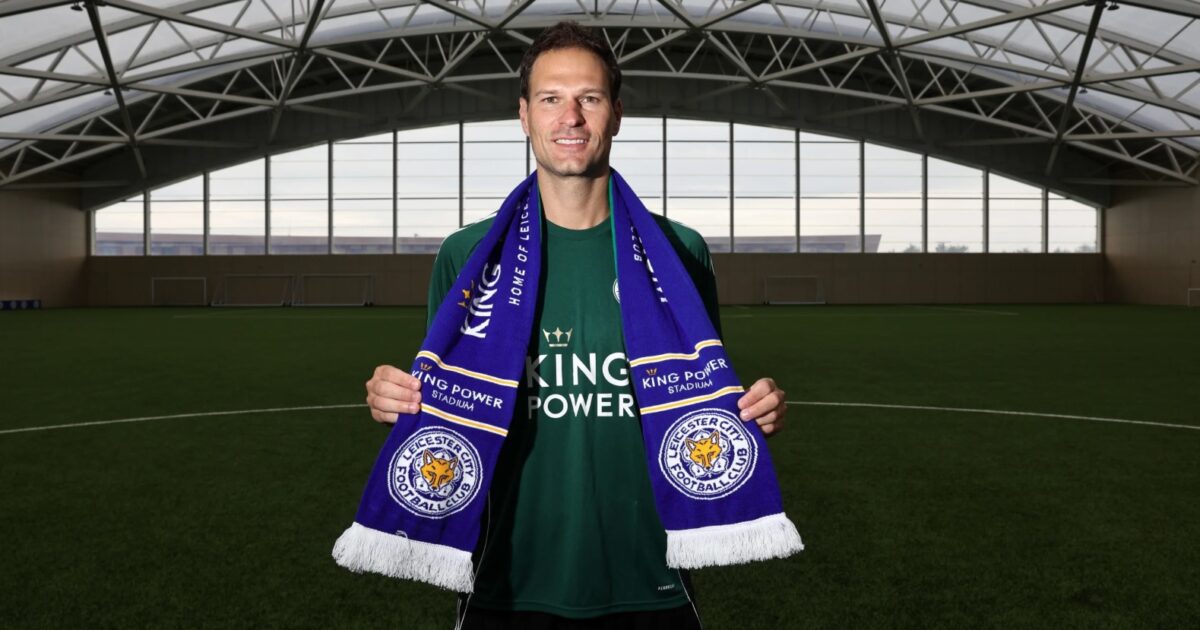 Konkurrent eller backup? Leicester henter veteran som Hermansen alternativ Foto: Leicester City FC