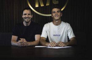 Hans Christian Bernat præsenteres i sin nye klub.