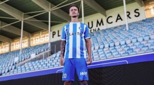 Kristoffer Olsson med IK Sleipner trikot.