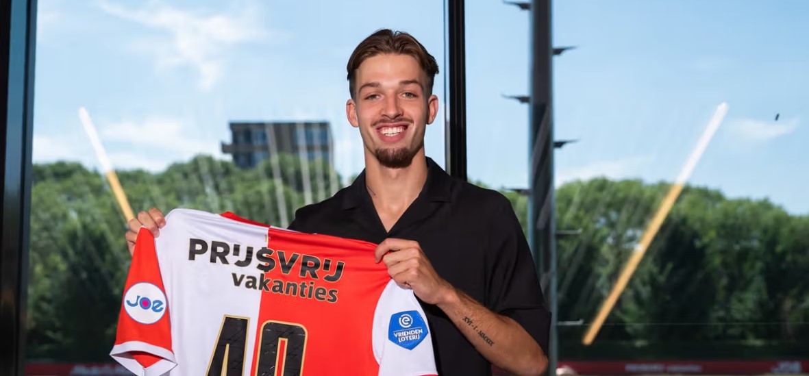 Feyenoord gafler stortalent hos konkurrent Foto: Feyenoord