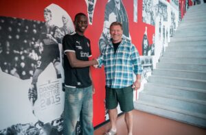 Lucky Clement præsenteres i FC Midtjylland.
