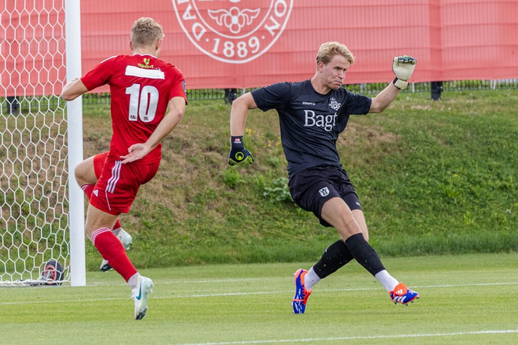 Mikkel Markdal i aktion for FC Helsingør