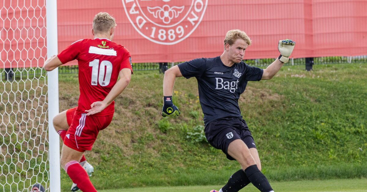 Efter brud med mesterhold: Tidligere AGF-talent på prøve hos Iniesta og co. Foto: Andreas Birkebæk