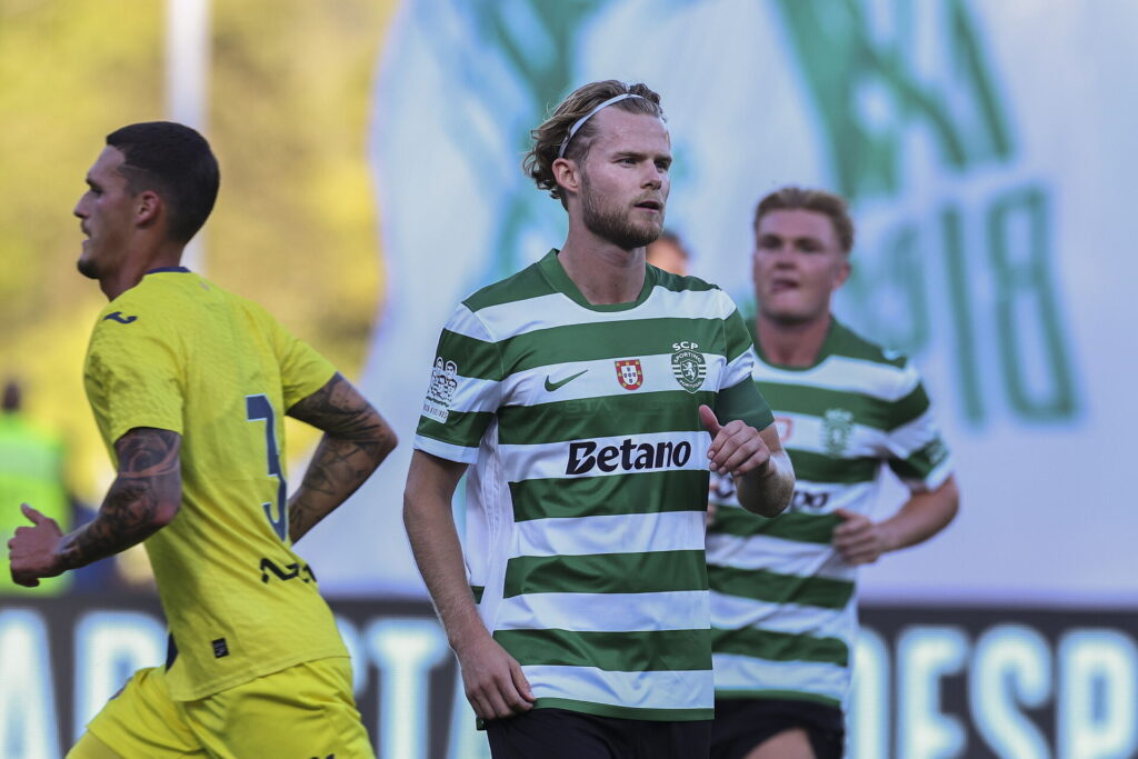 Morten Hjulmand under en kamp for Sporting CP