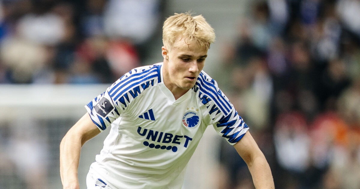 Zeca vild med Froholdt: Kan blive en stor signing for Porto Foto: Mads Claus Rasmussen/Ritzau Scanpix