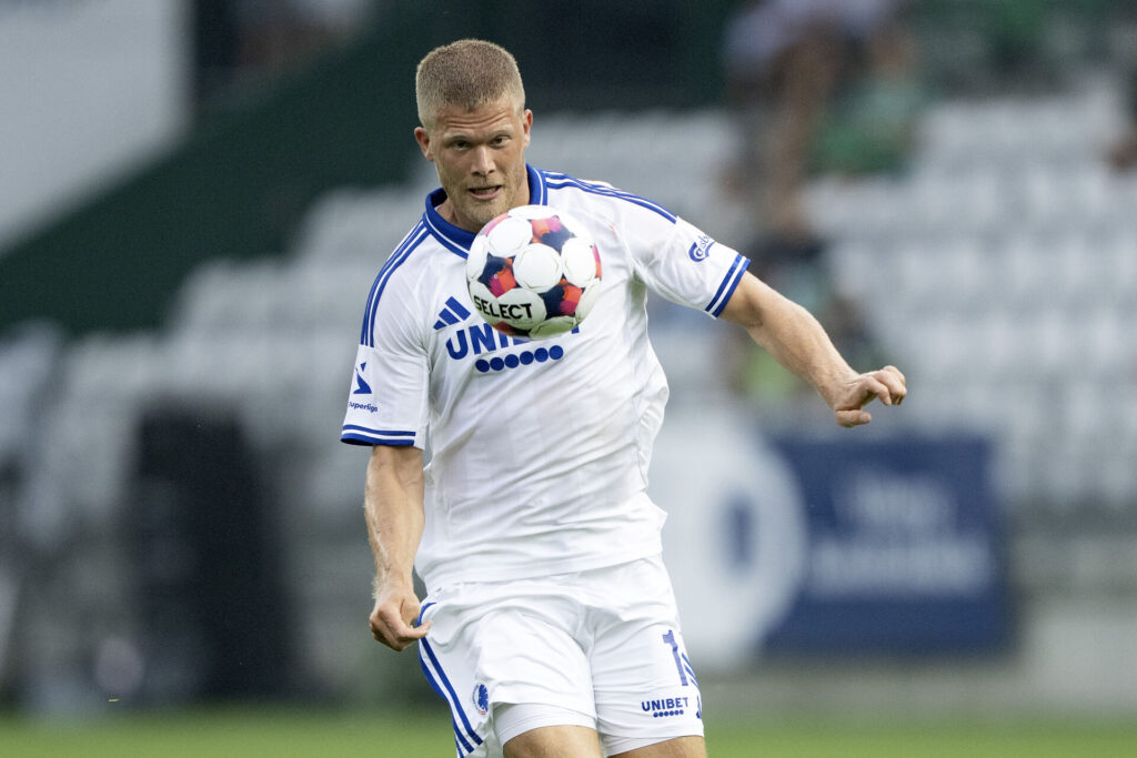 Andreas Cornelius i kamp for F.C. København.