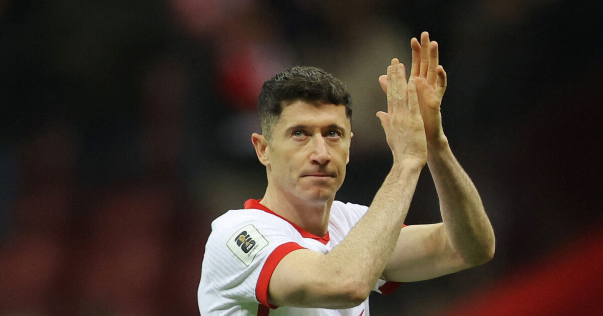 Ny polsk landstræner vil gøre alt for at få Lewandowski tilbage Foto: Kacper Pempel/REUTERS
