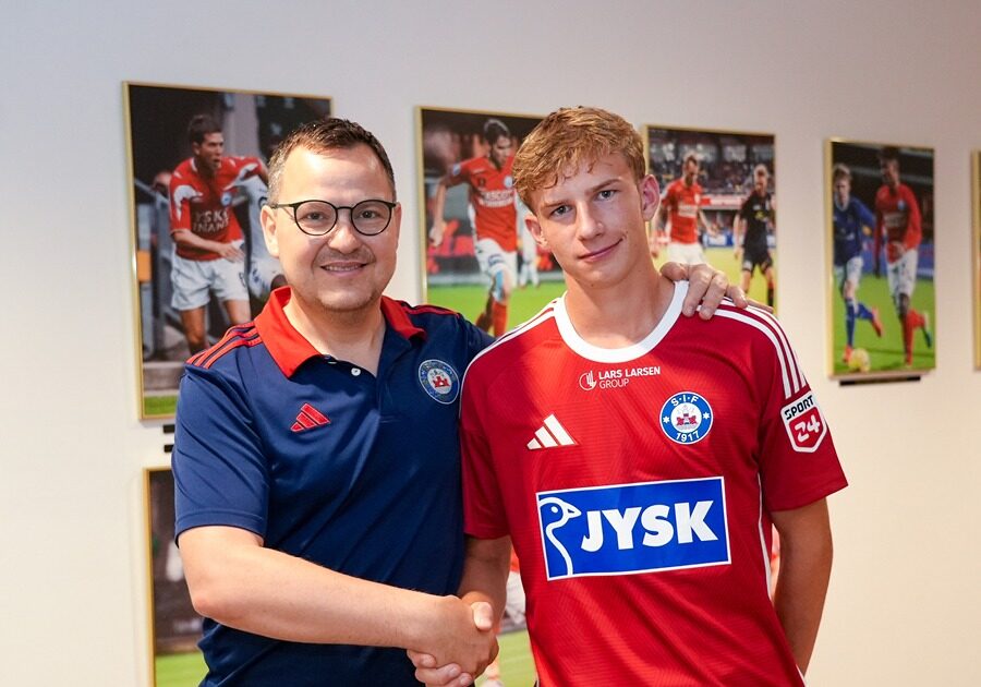 Bekræftet: Silkeborg skriver lang kontrakt med ung midtbane Foto: Silkeborg IF