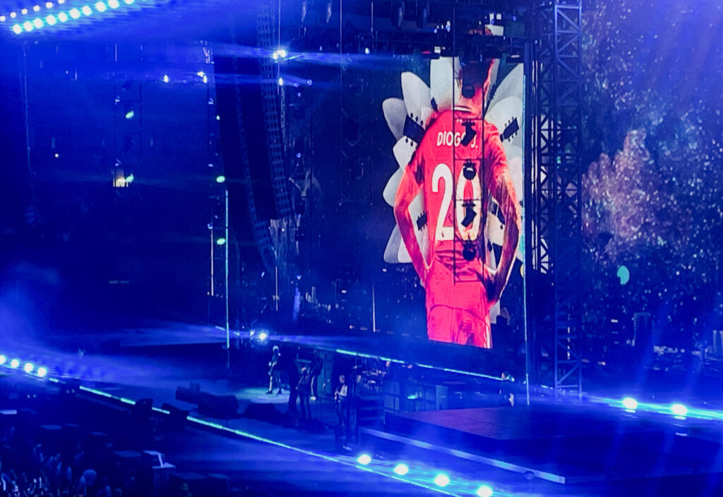 Diogo Jota blev hyldet ved en Oasis koncert