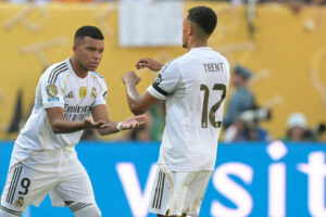 Kylian Mbappé erstatter Trent Alexander-Arnold for Real Madrid mod Dortmund ved Klub-VM