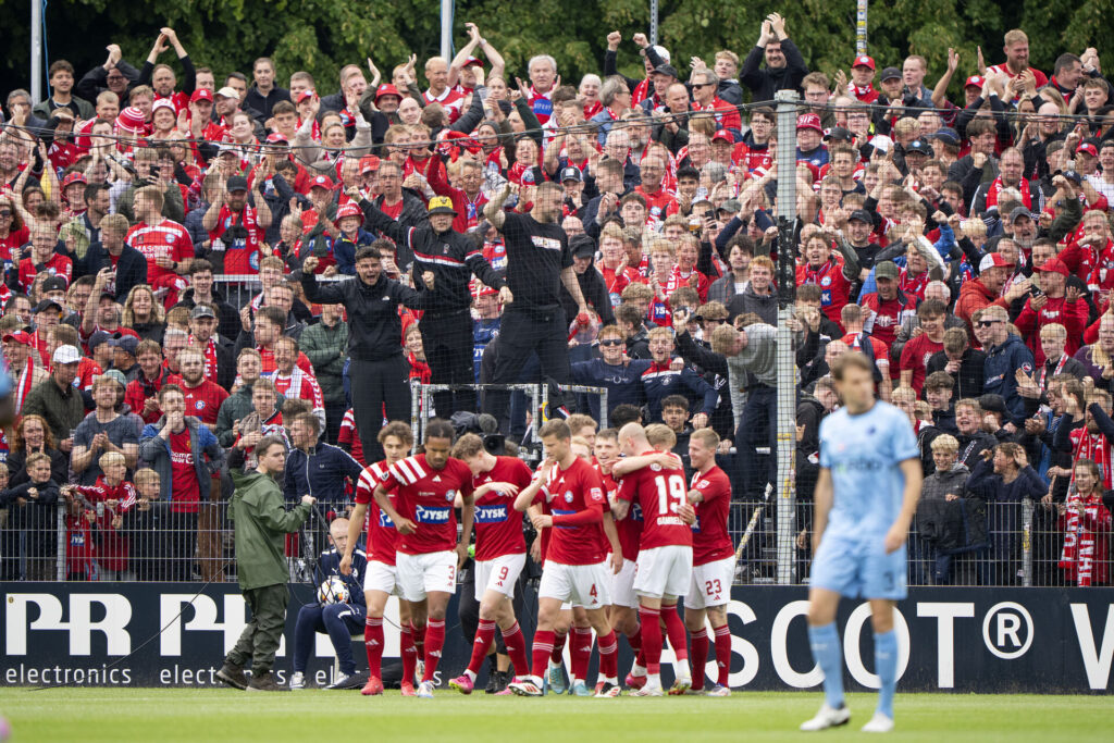 Silkeborg IF's fans på Ceres Park Vejlby mod Randers FC.
