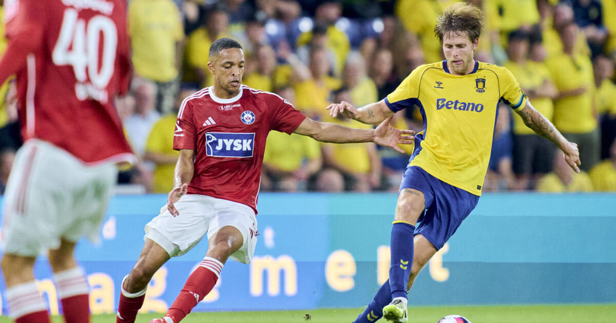 Vallys efter 3-0: Ved ikke om det var en overlegen sejr Foto: Thomas Traasdahl/Ritzau Scanpix