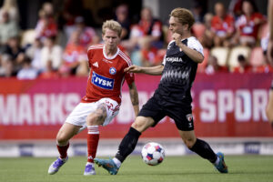 Tonni Adamsen i kamp for Silkeborg IF.