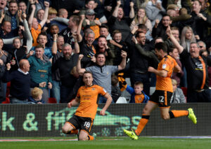 Diogo Jota fejrer en scoring for Wolves.