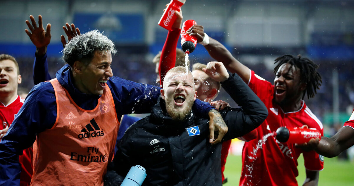 Øv, Brøndby: Emne skriver under på ny kontrakt, melder medie Foto: Wolfgang Rattay DFB regulations prohibit any use of photographs as image sequences and/REUTERS