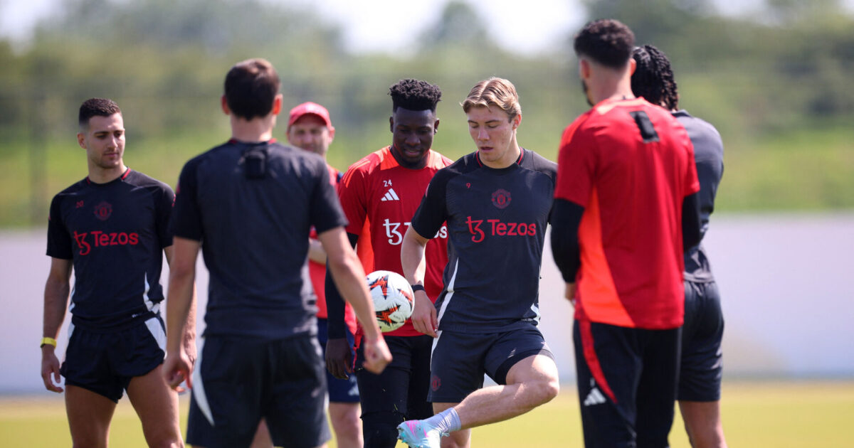 Se her: Manchester United ankommer til Sverige Foto: Ritzau Scanpix/REUTERS