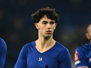 Joao Felix i Chelsea-tøj