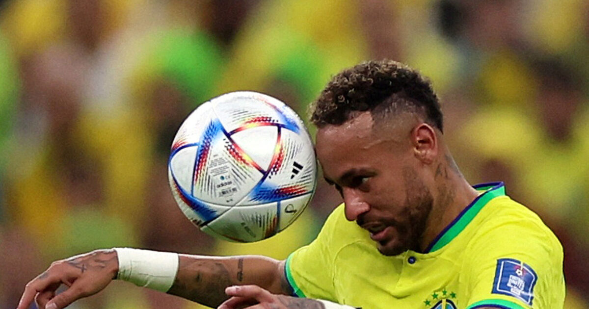 Stjal bold med Neymars autograf: Idømt 17 års fængsel Foto: Ritzau Scanpix/REUTERS