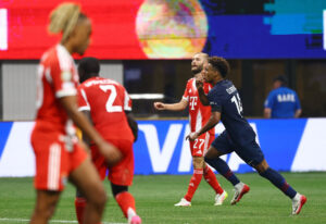 Doué scorer mod Bayern München ved Klub-VM