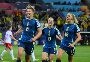 Sveriges kvinder jubler efter mål