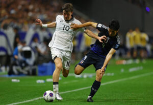 Junnosuke Suzuki i kamp for Japan.