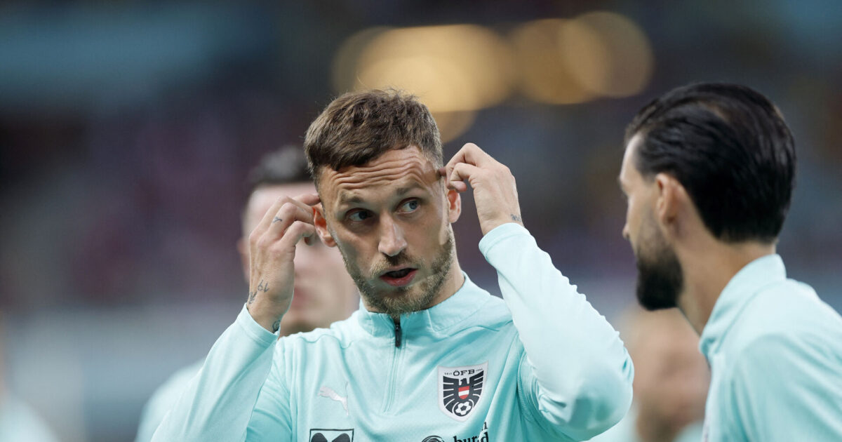 Bryder sammen på pressemøde: Jeg havde lovet ham at vende hjem Foto: Lisa Leutner/REUTERS