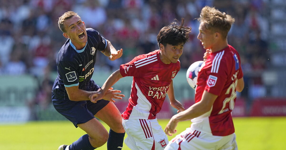 Debutantrige Vejle redder point i sidste øjeblik mod Randers i varm solskinskamp Foto: Bo Amstrup/Ritzau Scanpix