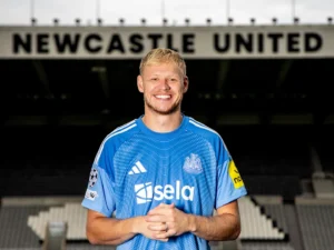 Ramsdale i Newcastles trøje