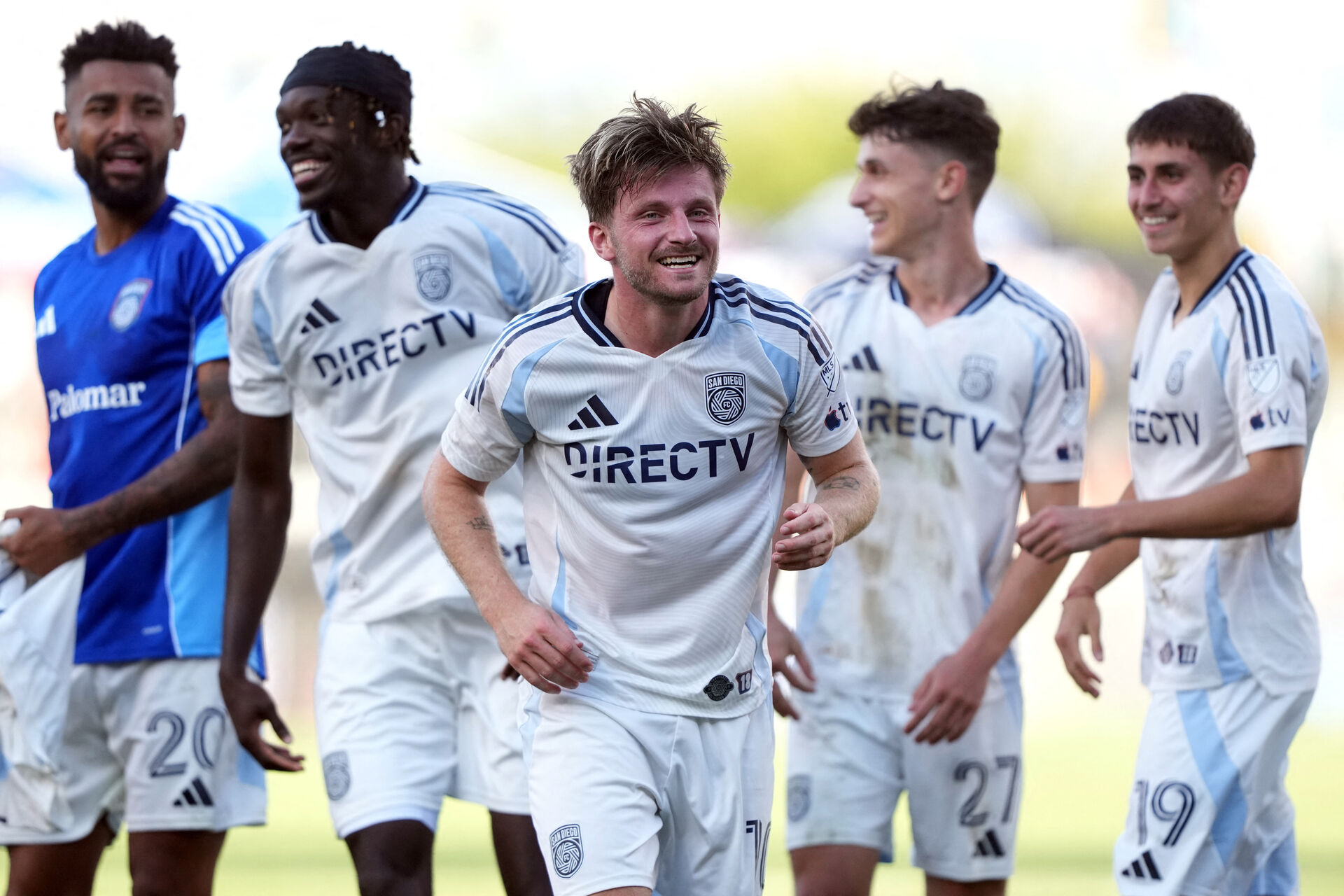 Andreas Dreyer tiljubles.