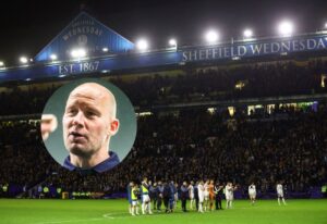 Henrik Pedersen indsat i et billede af Sheffield Wednesdays Hillsborough.