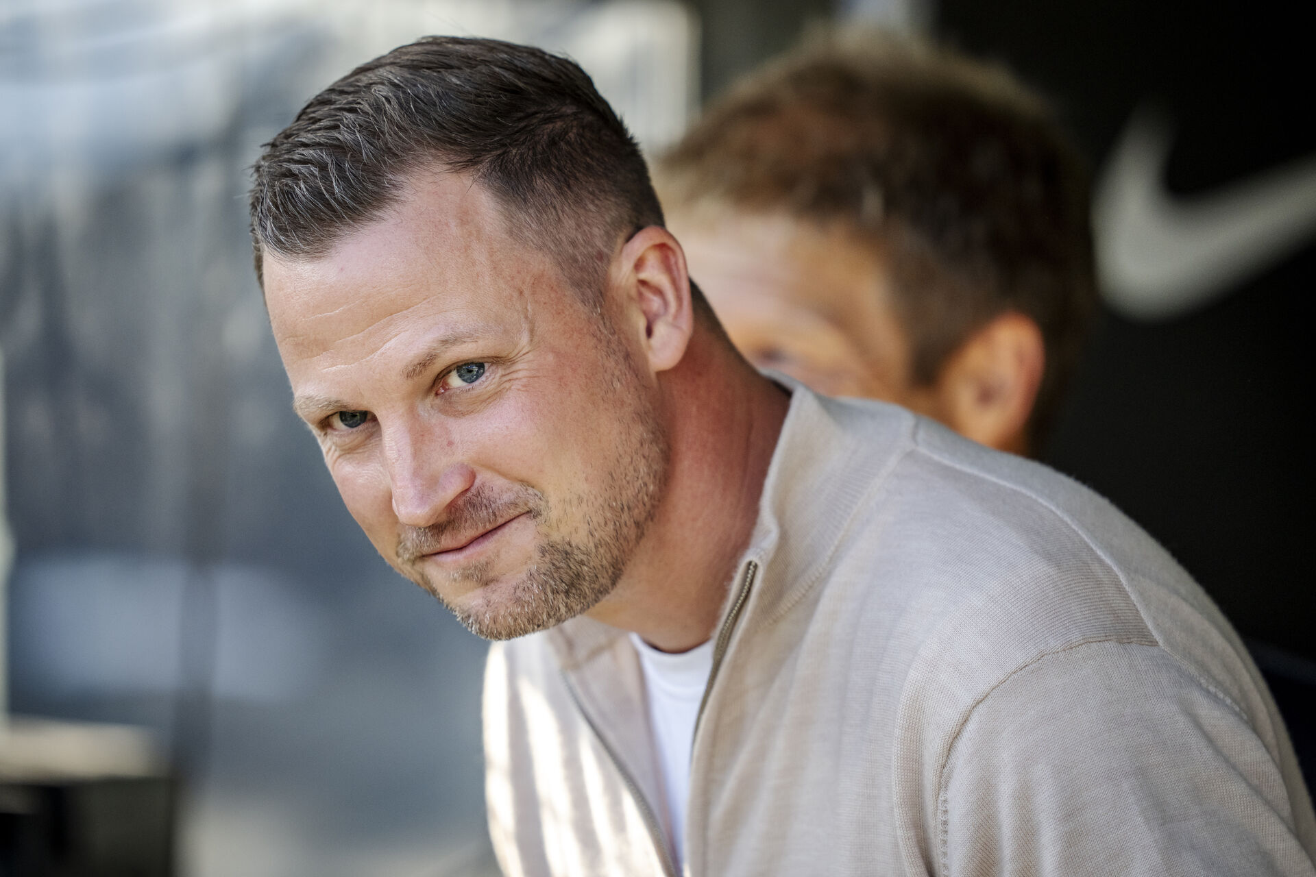 Neestrup stirrer rundt