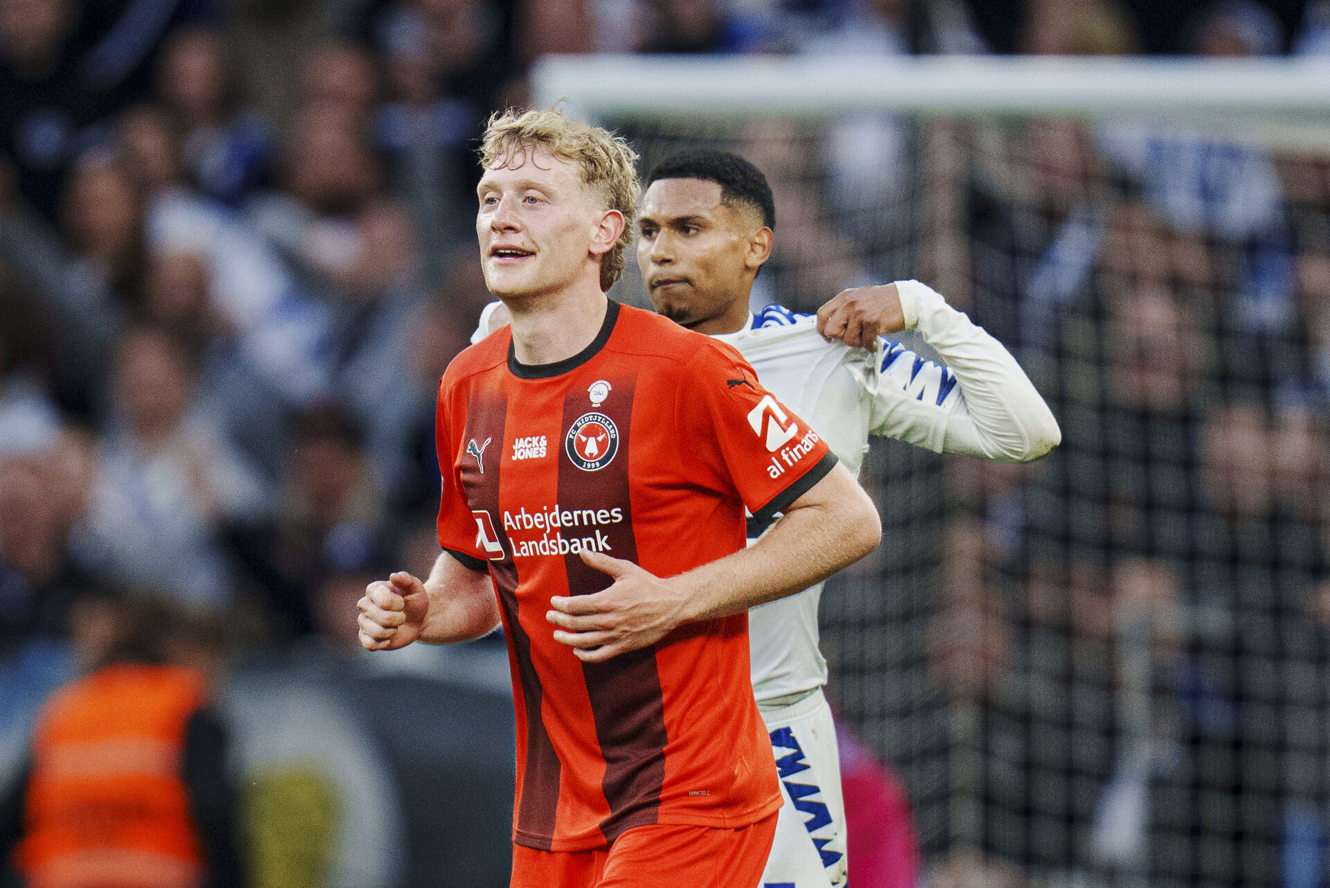 Oliver Sørensen i kamp for FC Midtjylland mod FC København