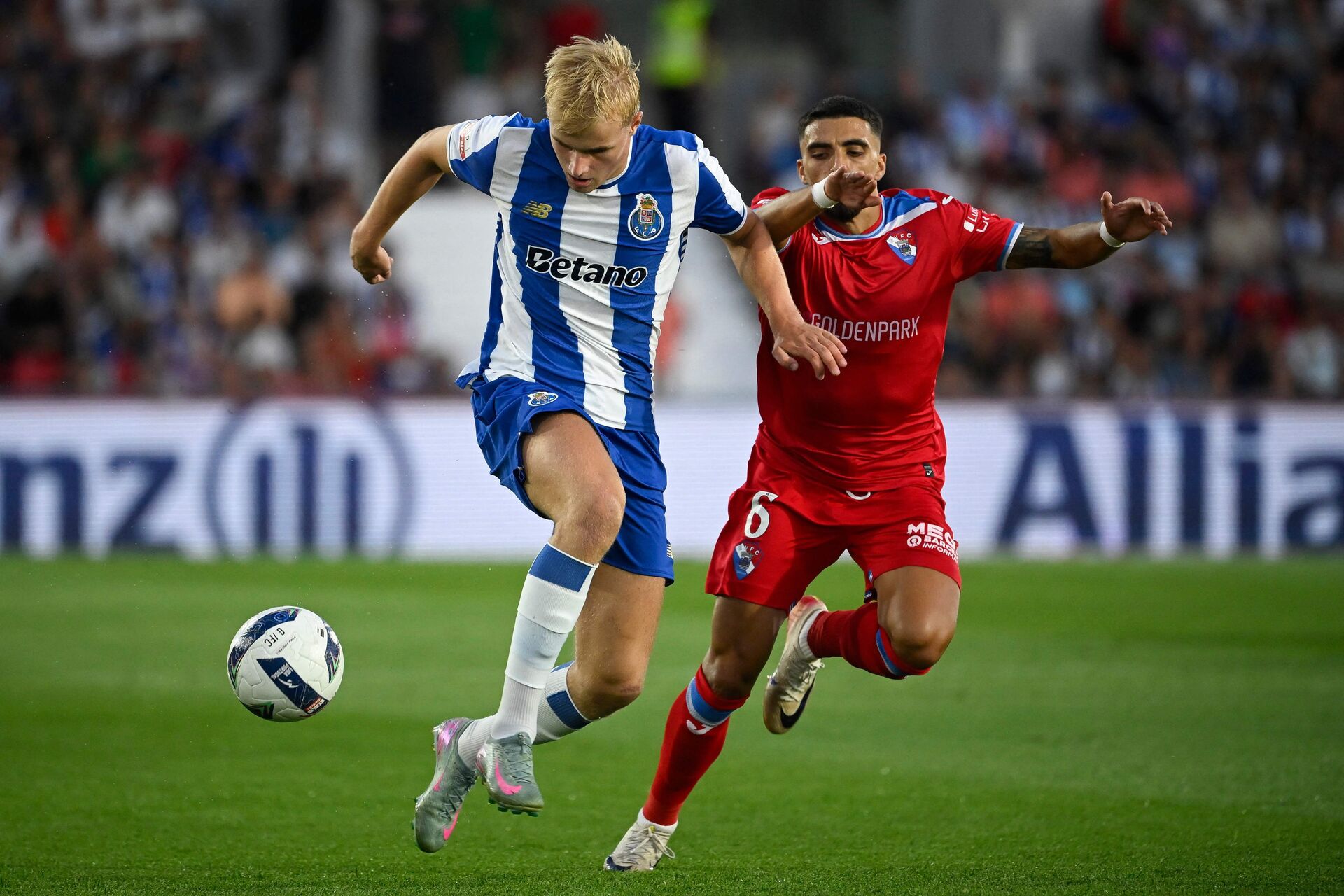 Victor Froholdt scorede for Porto i sin anden ligakamp