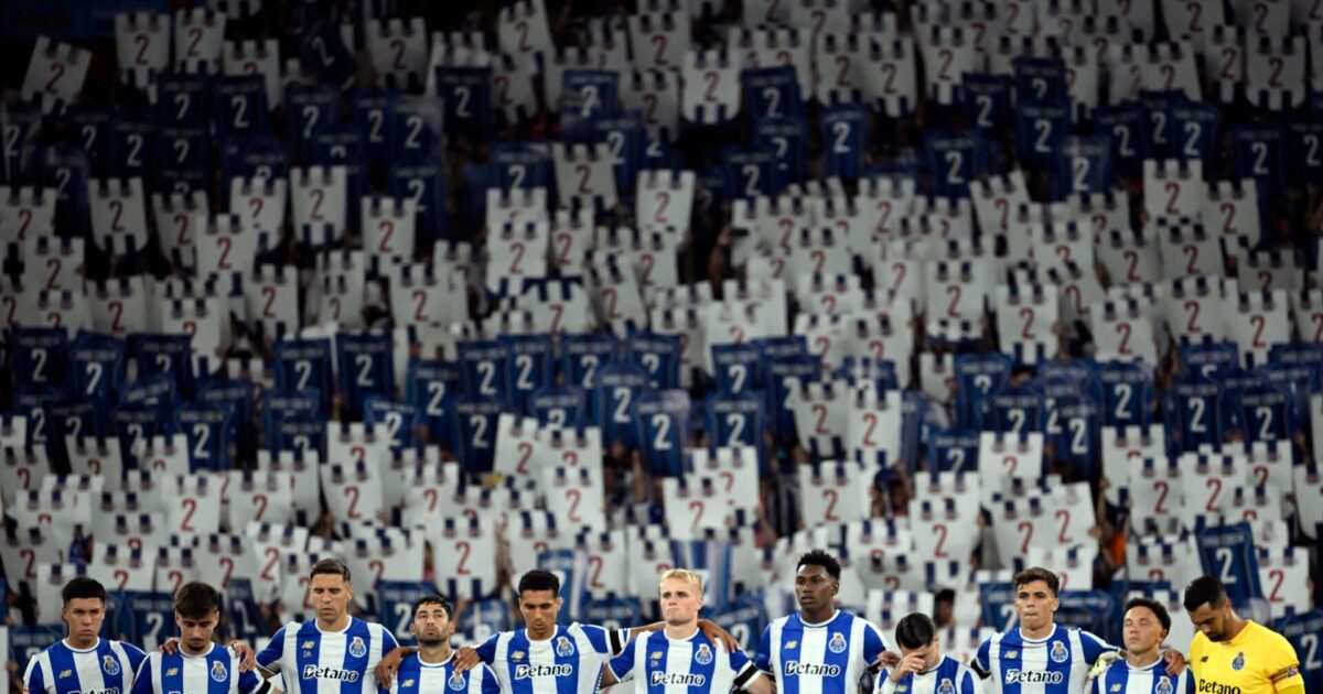 Sikker sejr: Victor Froholdt fik fuld tid i officiel Porto-debut Foto: Photo by MIGUEL RIOPA 