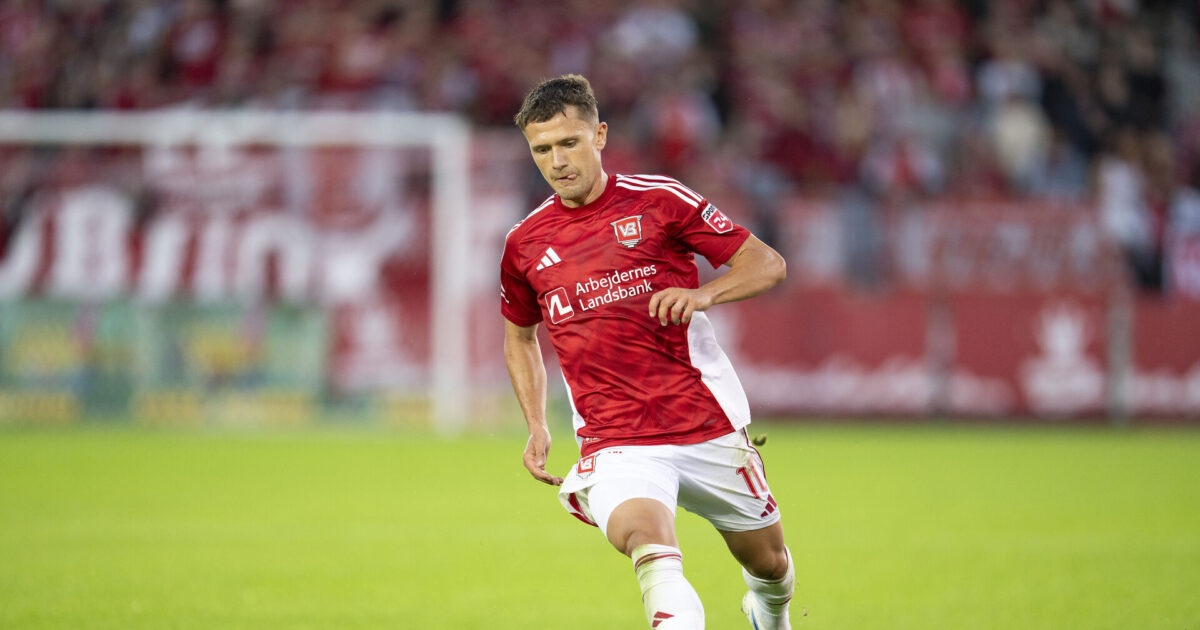 Duelund om 18-årig komet: Han er fed at spille sammen med Foto: Frank Cilius/Ritzau Scanpix