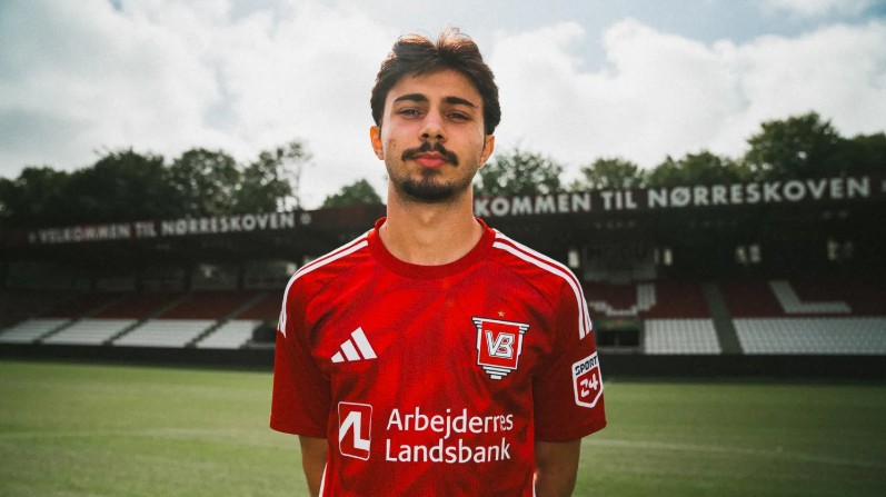 Giorgi Tabatadze præsenteres i Vejle Boldklub.