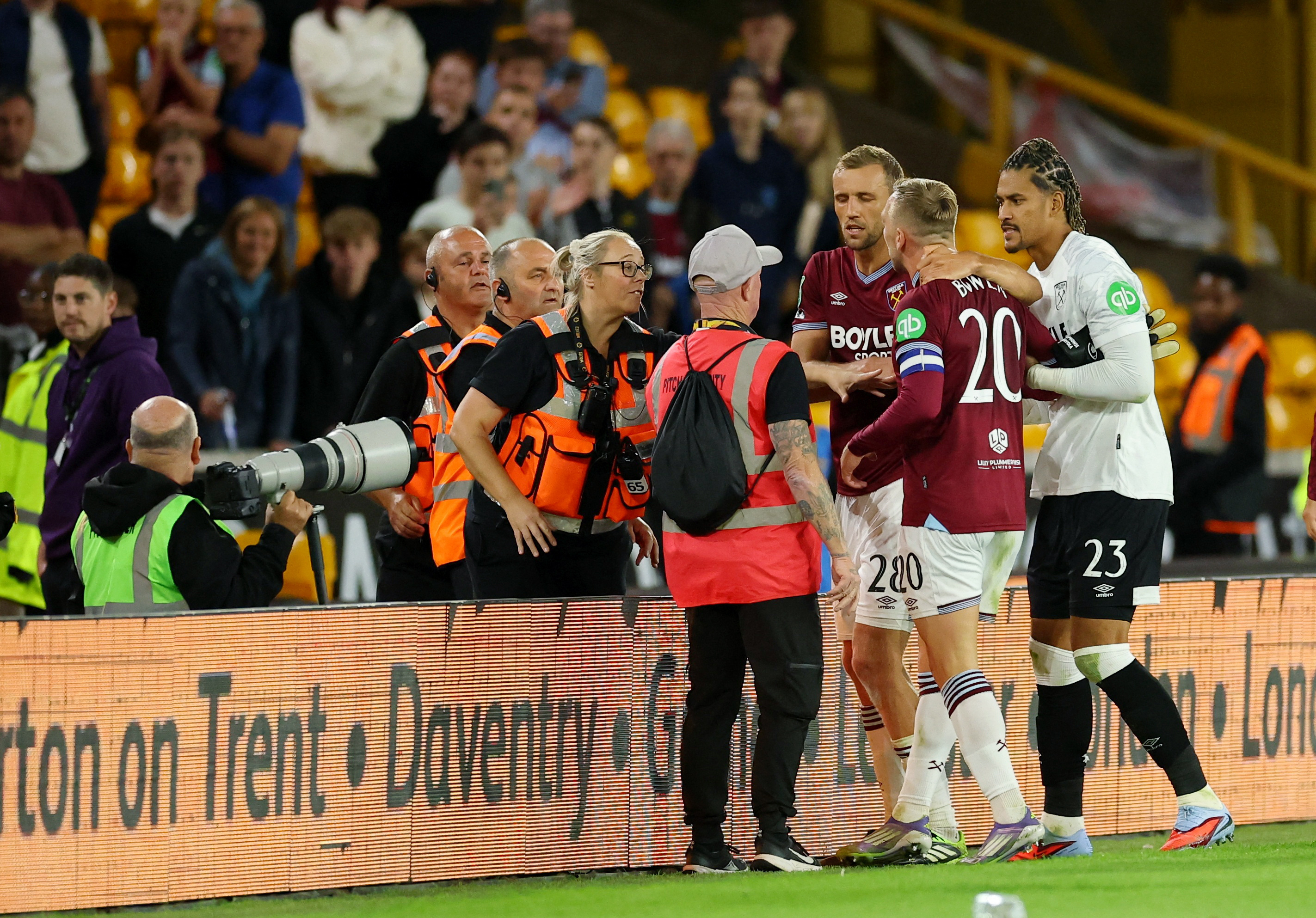 West Hams fans og Bowen