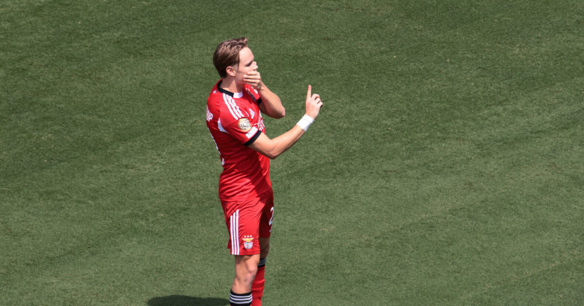 Schjelderup fastlår: Jeg er glad i Benfica Foto: Scott Kinser/REUTERS