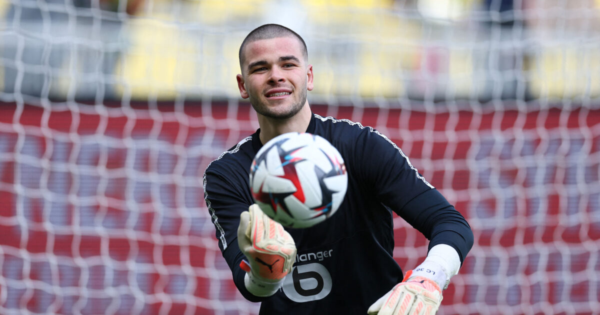 Netop nomineret til verdens bedste målmand: Nu meldes han på plads i PSG Foto: Stephane Mahe/REUTERS