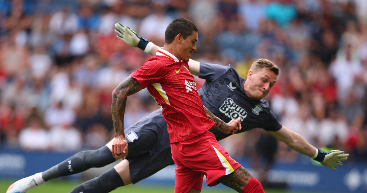 Sjældent syn – Iversen laver genial assist i Preston-comeback Foto: Action Images via Reuters/Ed
