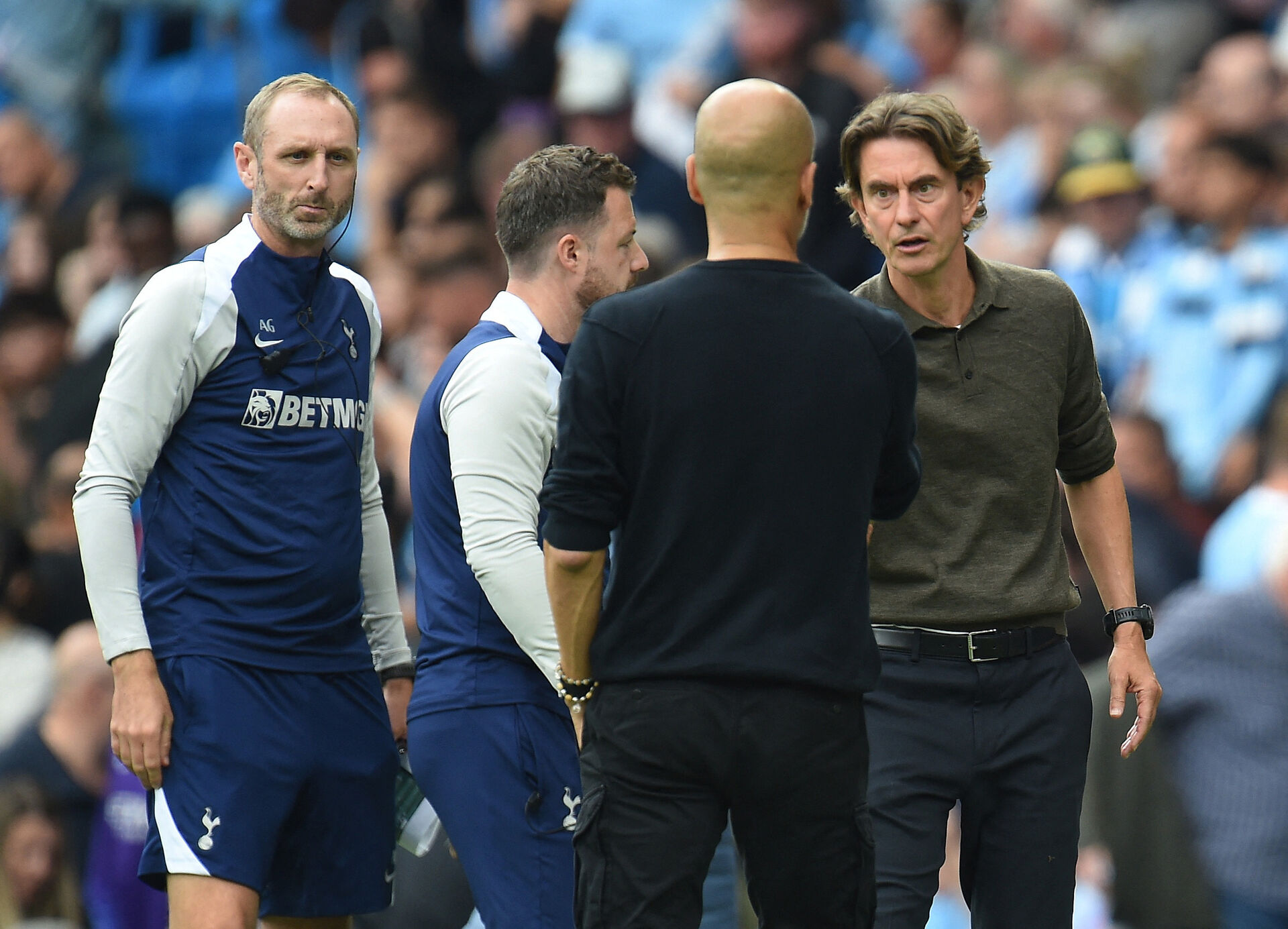 Danske Thomas Frank siger tak for kampen til Pep Guardiola i Premier League