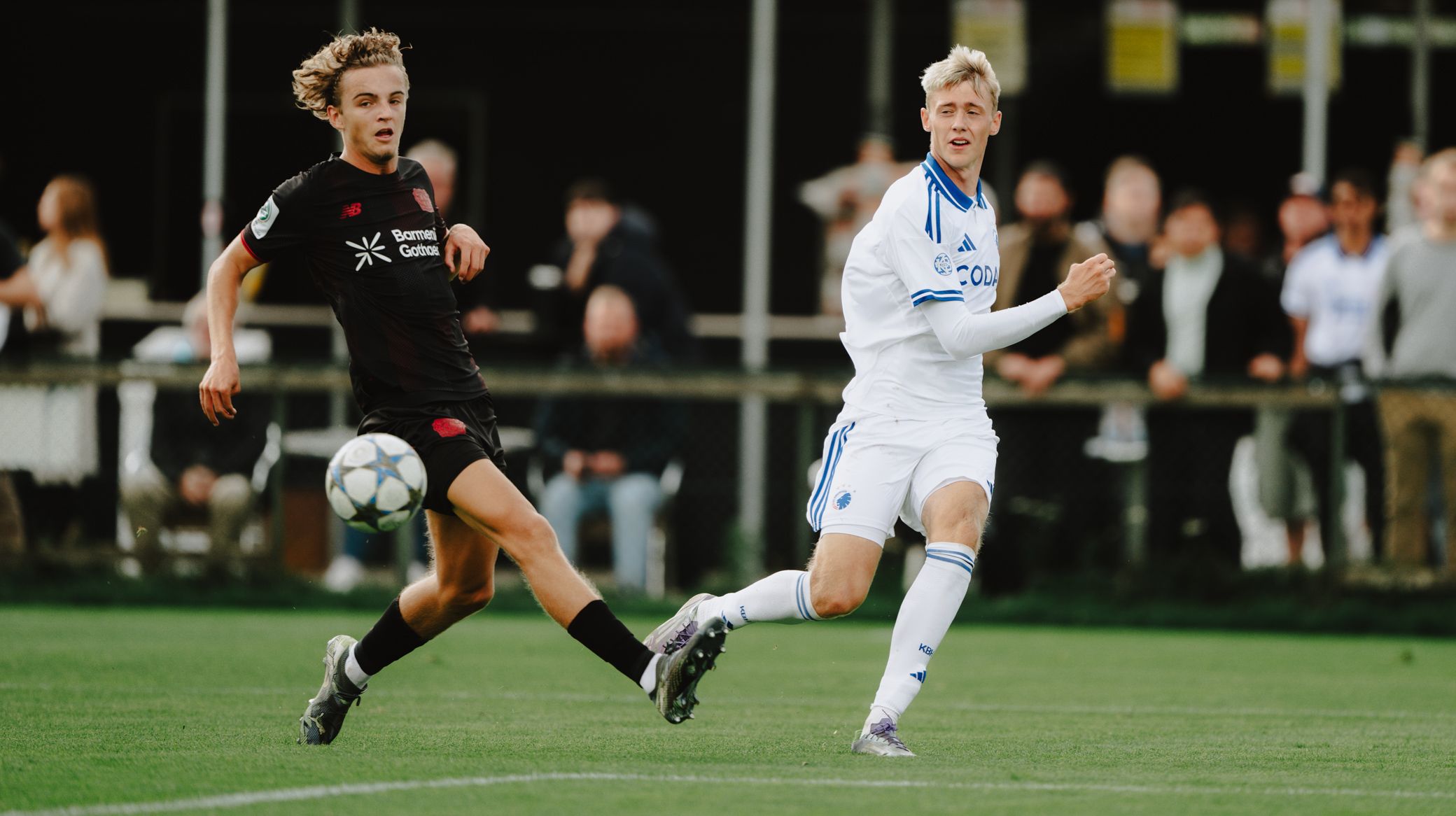 F.C. Københavns u19-hold i aktion mod Leverkusen