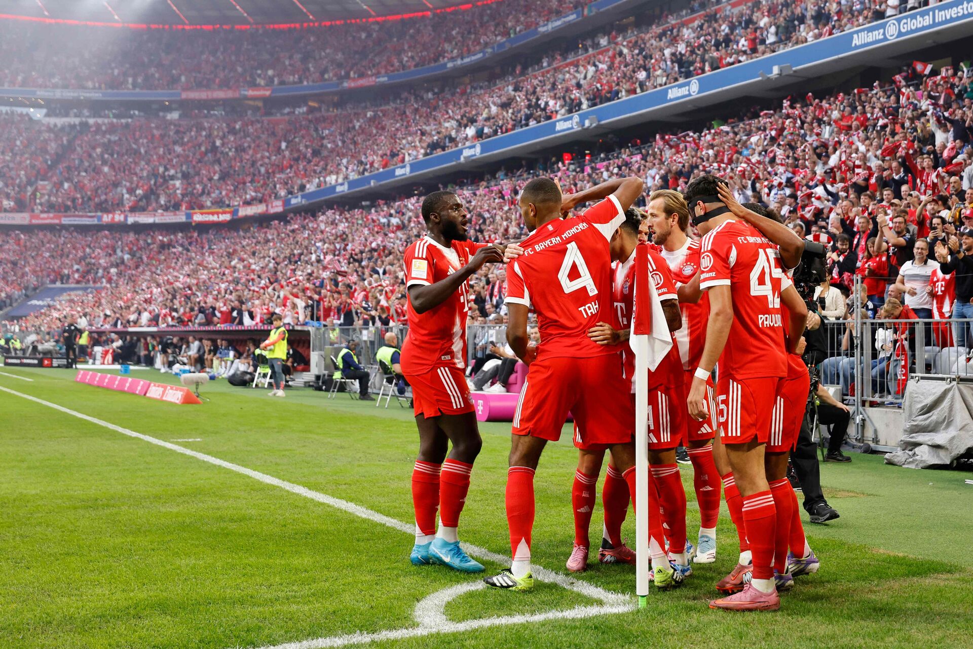 Bayern München jubler på Allianz Arena