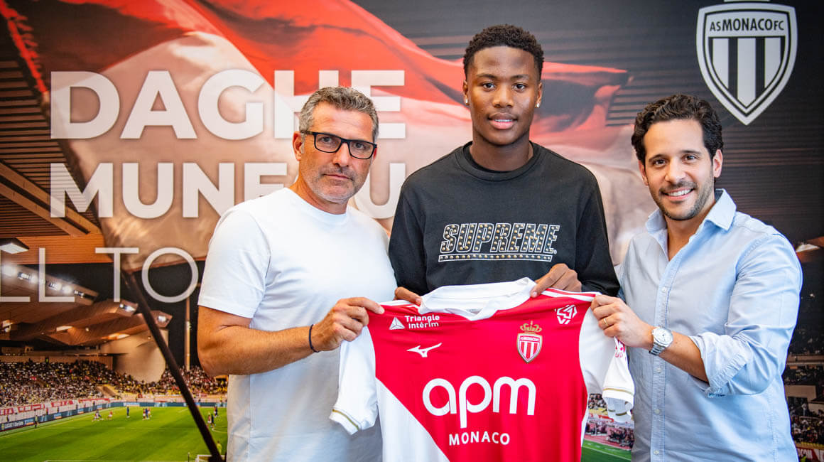 Ekene Chukwuani præsenteres i AS Monaco.