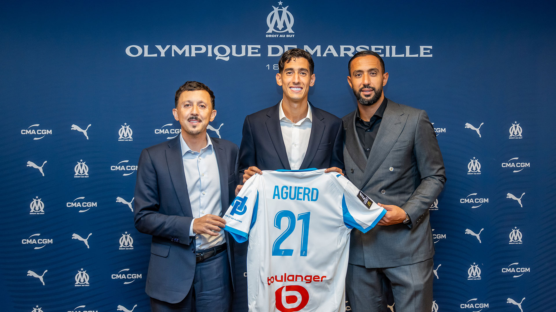 Marokkanske Nayef Aguerd ved sin præsentation i franske Olympique Marseille.