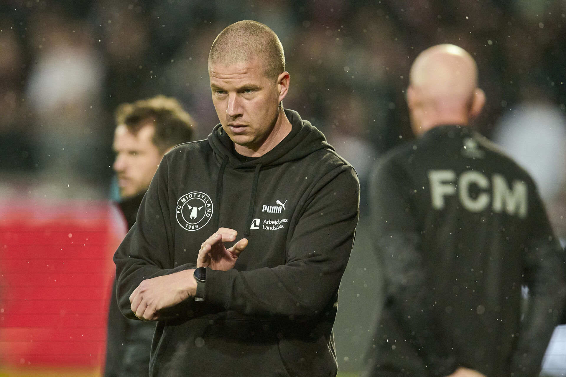 Mike Tullberg under FC Midtjyllands kamp mod Viborg FF på MCH Arena.