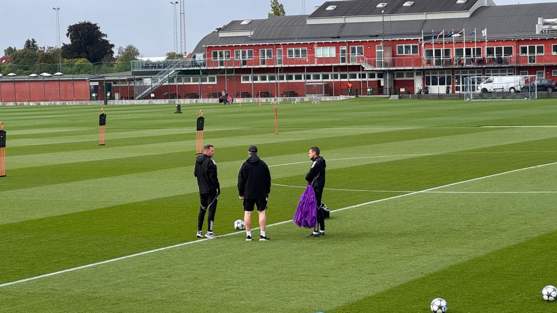 Jacob Neestrup tilbage på træningsbanen før Champions League kamp