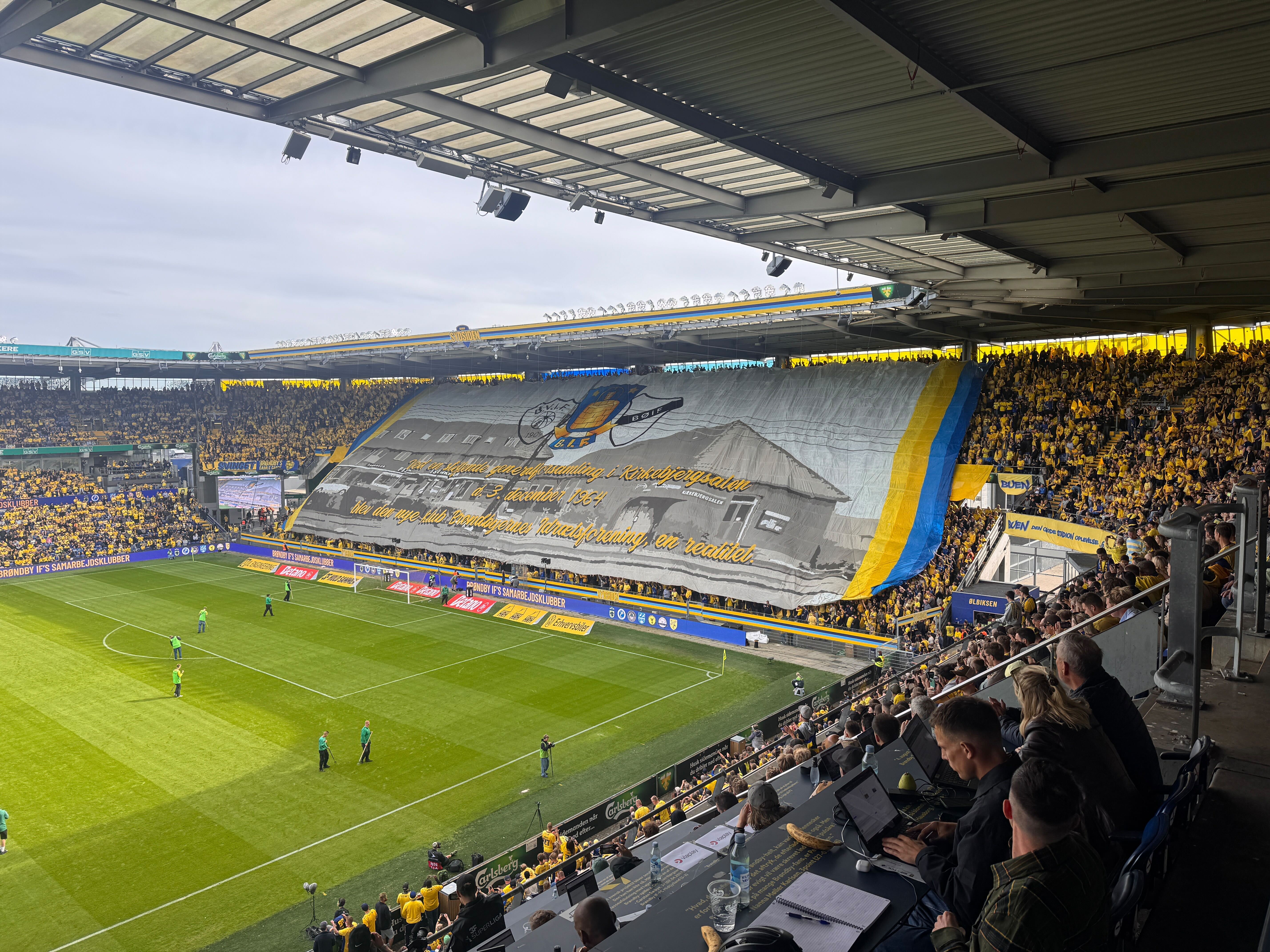 Tifo på Brøndby Stadion 13/09/2025