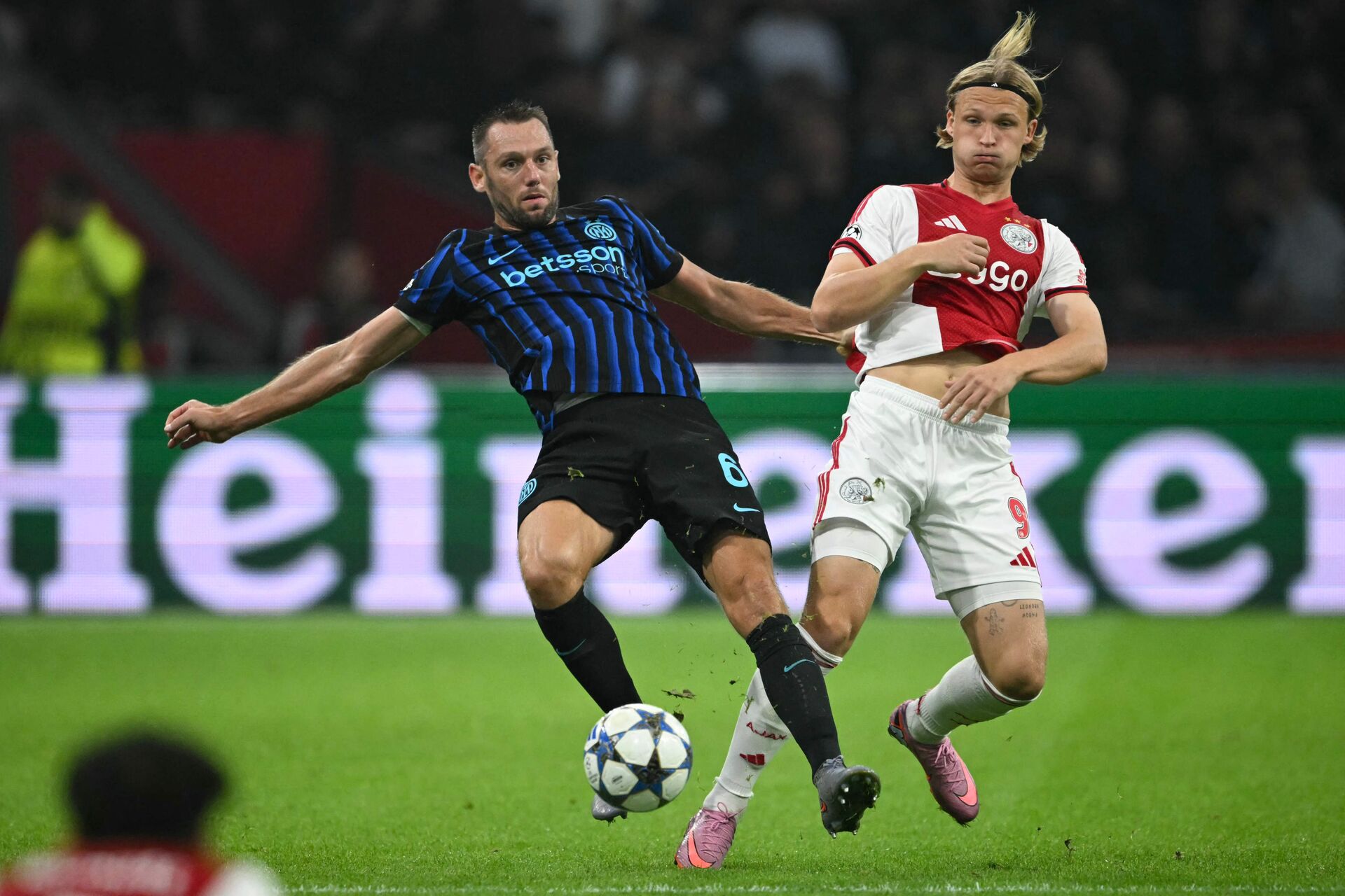 Kasper Dolberg mod Inter.